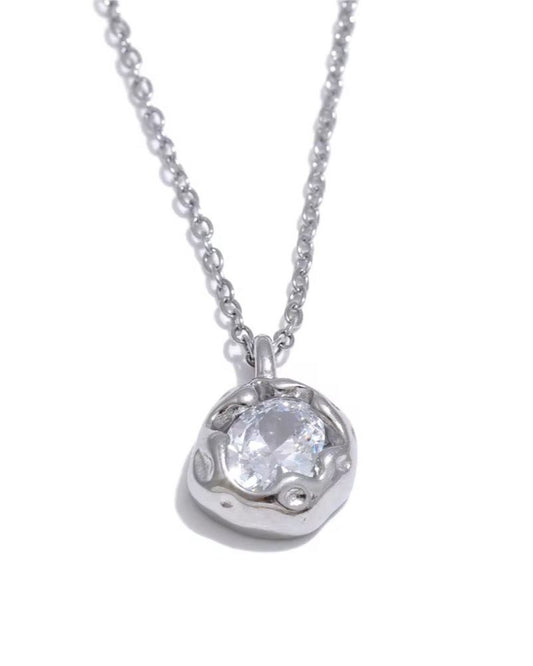 18K vergoldete Edelstahlkette mit klarem Zirkonanhänger