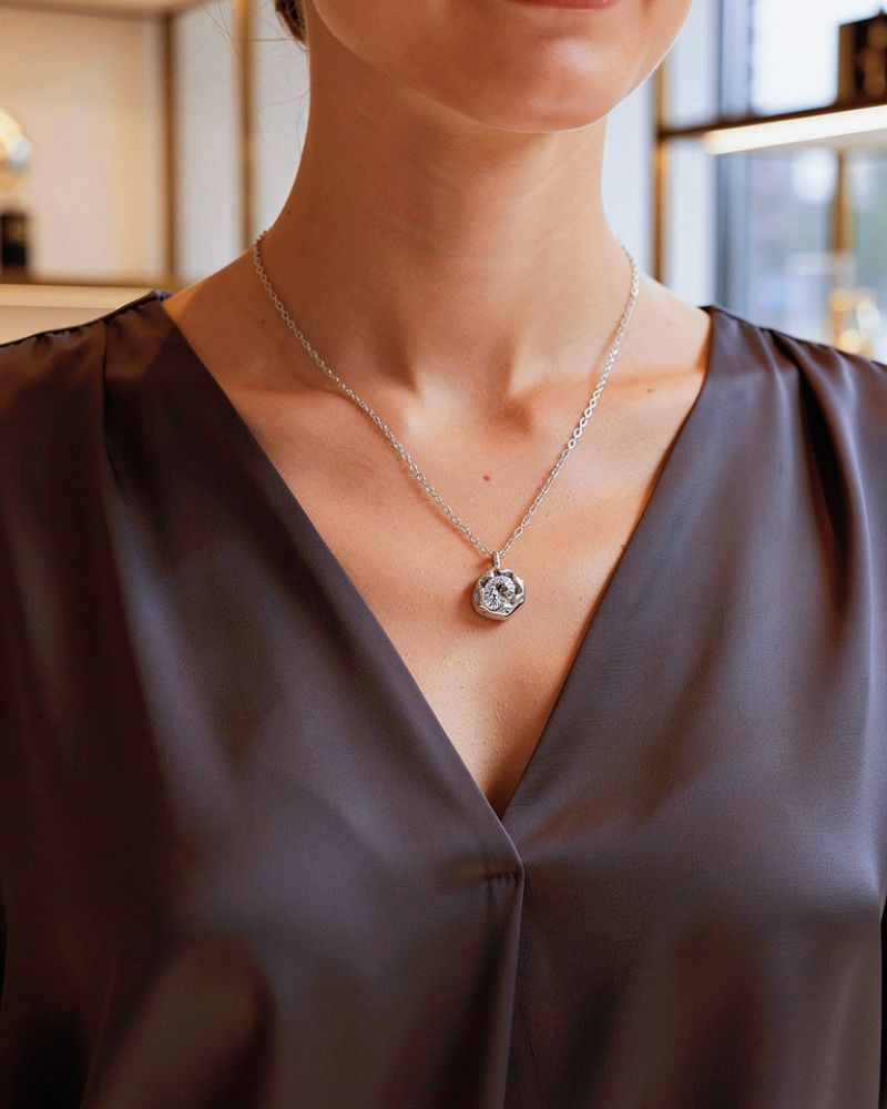 18K vergoldete Edelstahlkette mit klarem Zirkonanhänger